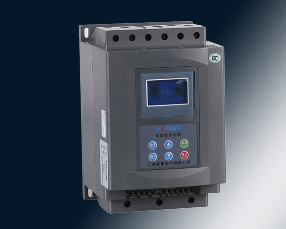 NMJR6中文顯示電機(jī)軟啟動(dòng)器采用智能化液晶中文控制；以單片機(jī)為智能中心，可控硅模塊為執(zhí)行元件對(duì)電動(dòng)機(jī)進(jìn)行全自動(dòng)控制。它適用各種負(fù)載的鼠籠型異步電動(dòng)機(jī)控制，使電…